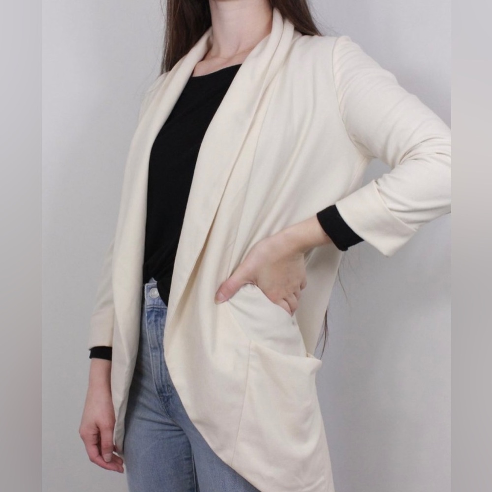 Barilà Cream Coloured Blazer Cardigan Size M